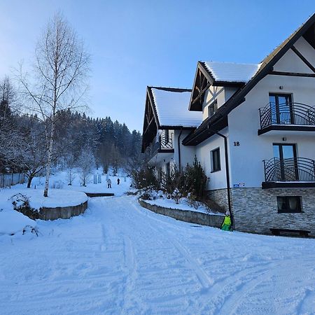 Bed and Breakfast Otulina Park Щавниця Екстер'єр фото